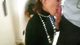 下课后首映一名红发女郎