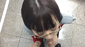 任何东西都要坚持一口